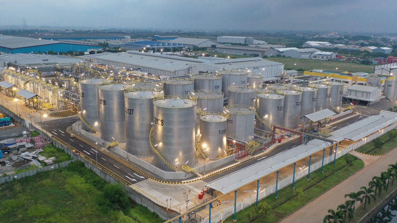 Mineralöl Produktionsanlage